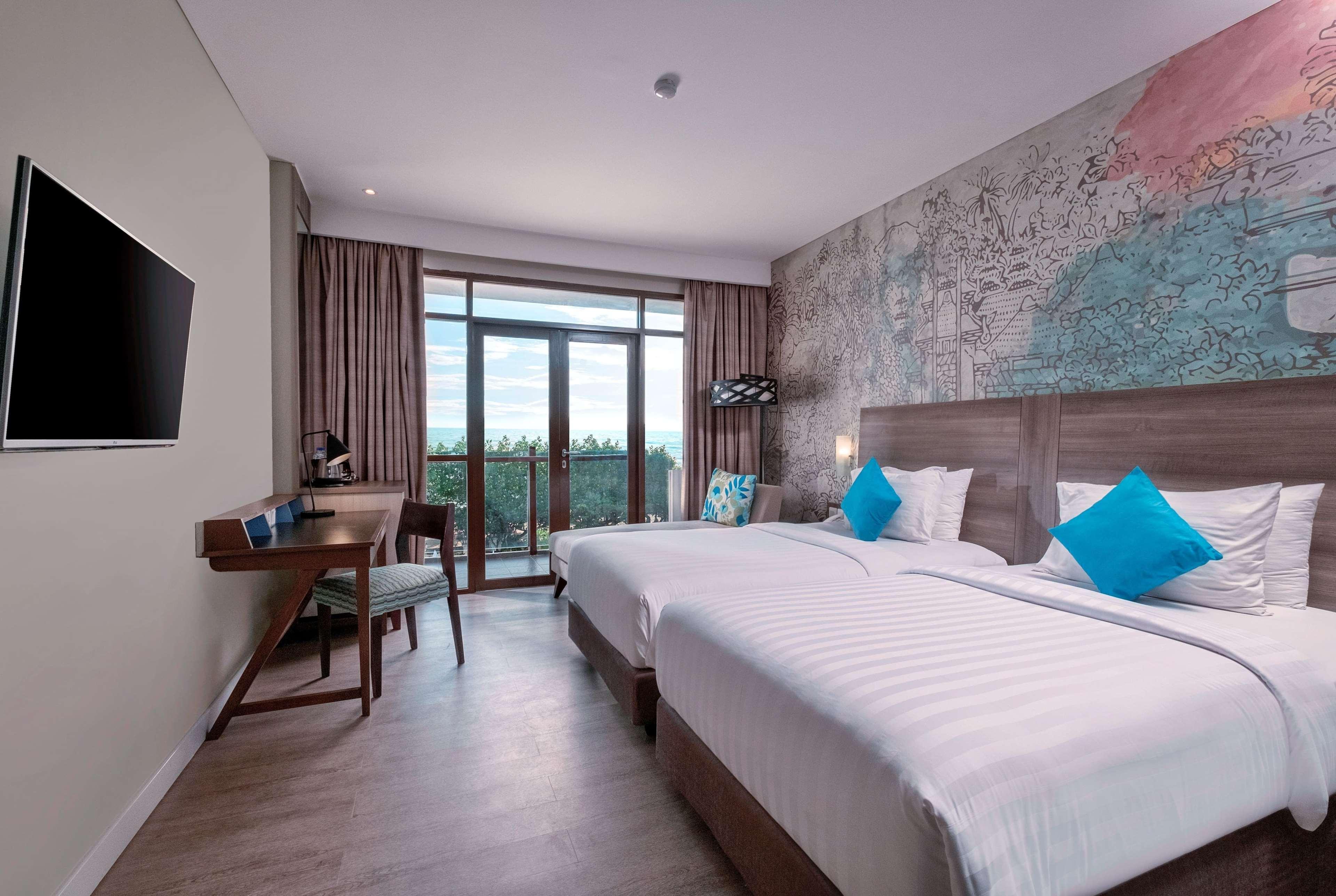 Wyndham Garden Kuta Beach Bali Exterior foto