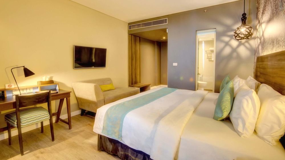 Wyndham Garden Kuta Beach Bali Exterior foto